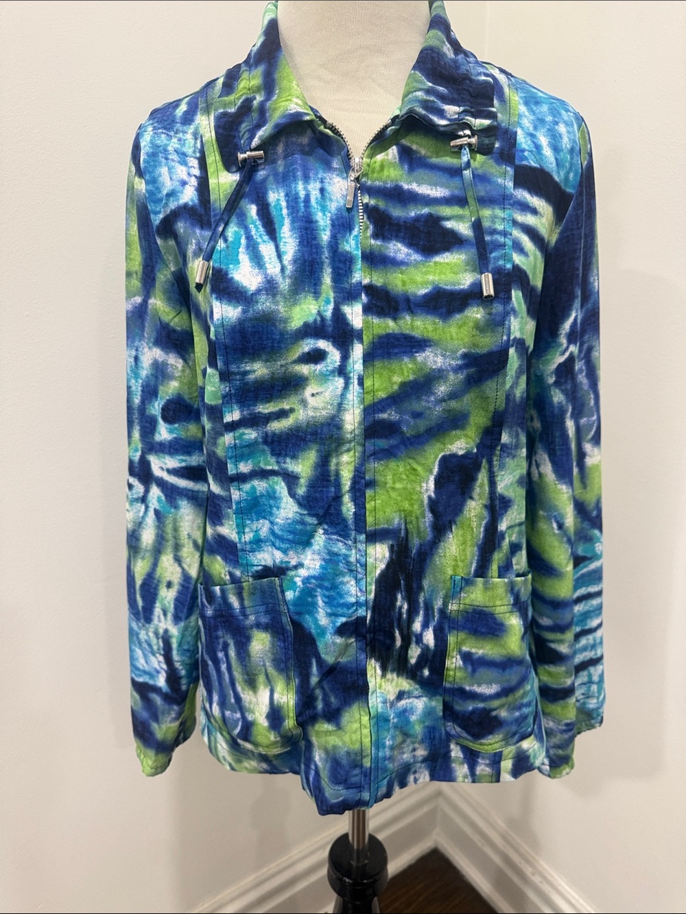 Zenergy by Chico’s Blue & Green Tie-Dye Watercolor Zip Front Jacket 0/S